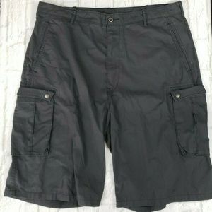 Levis Men's Charcoal Gray Cargo Shorts Size 40